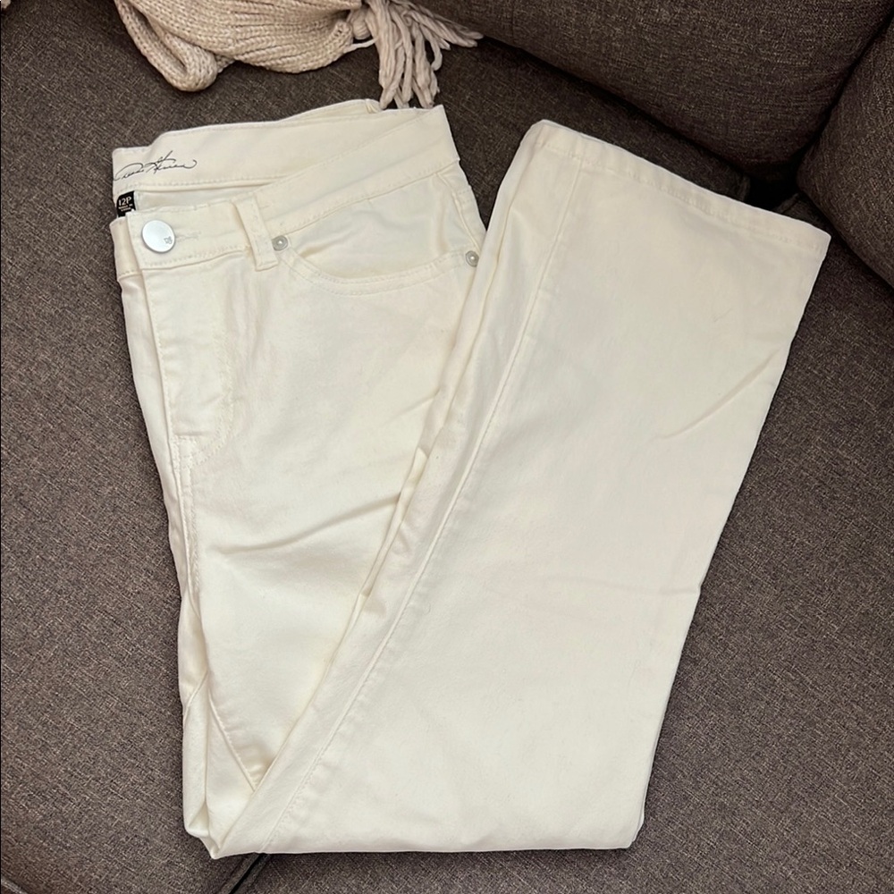 DG2 Women's Cream Jeans